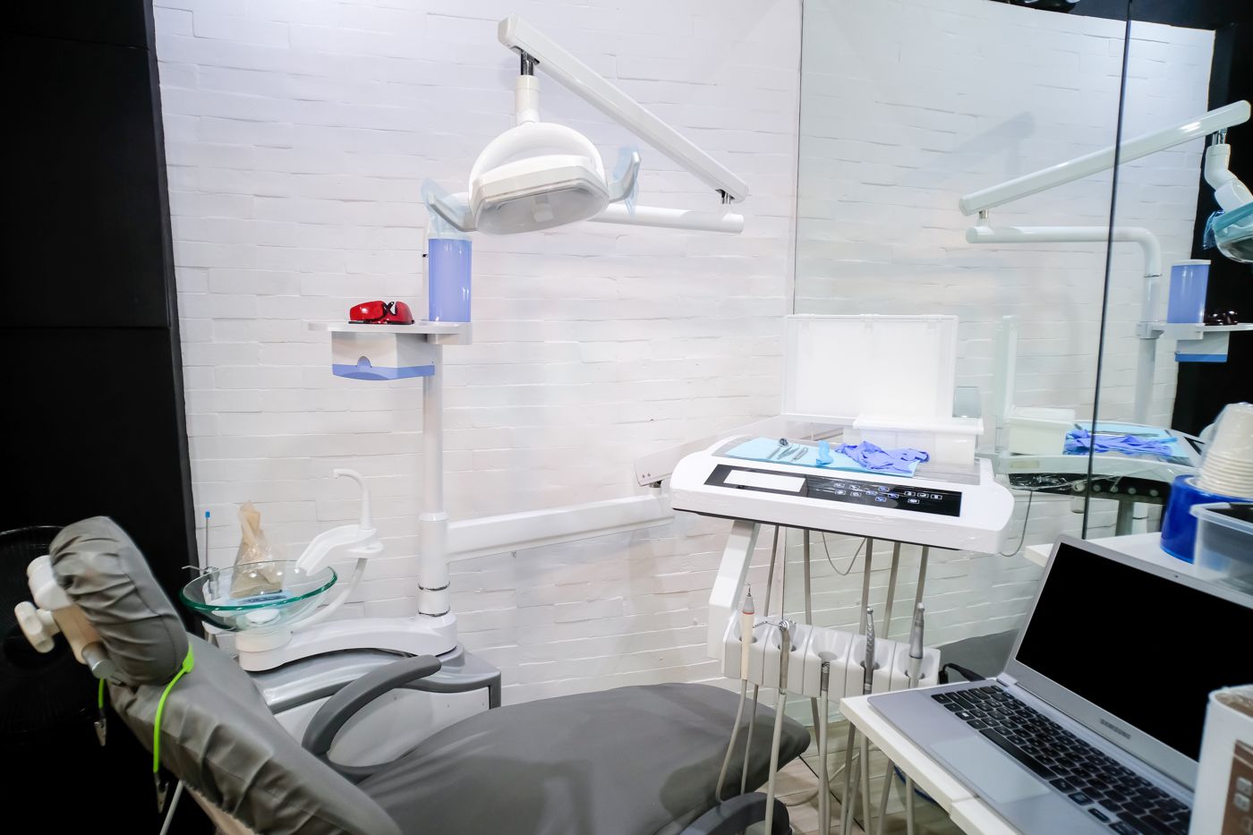 Modern Smiles clinic